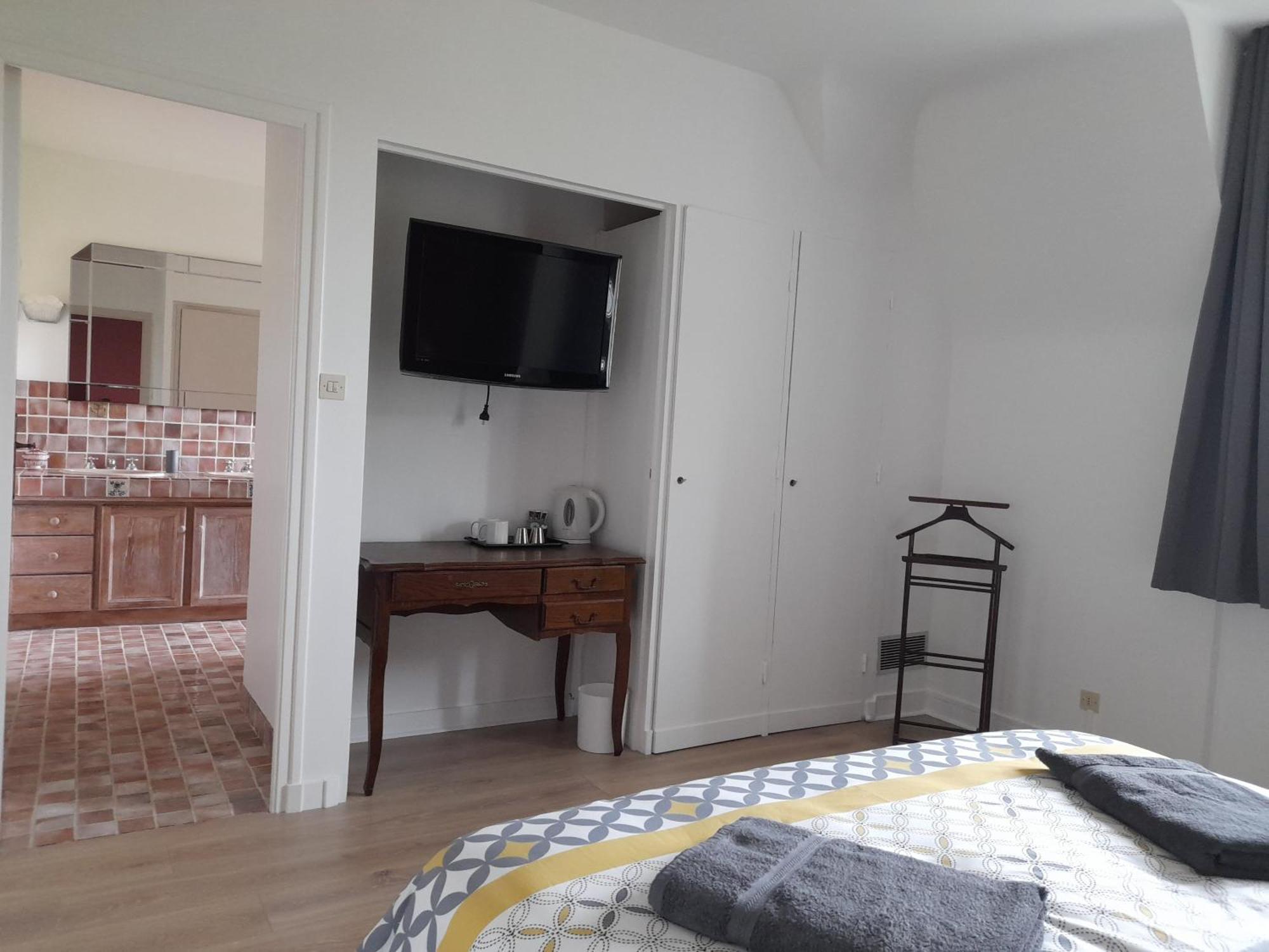 La Bonne Etoile - Chambres D'Hotes Et Appartements - プルエスカ エクステリア 写真